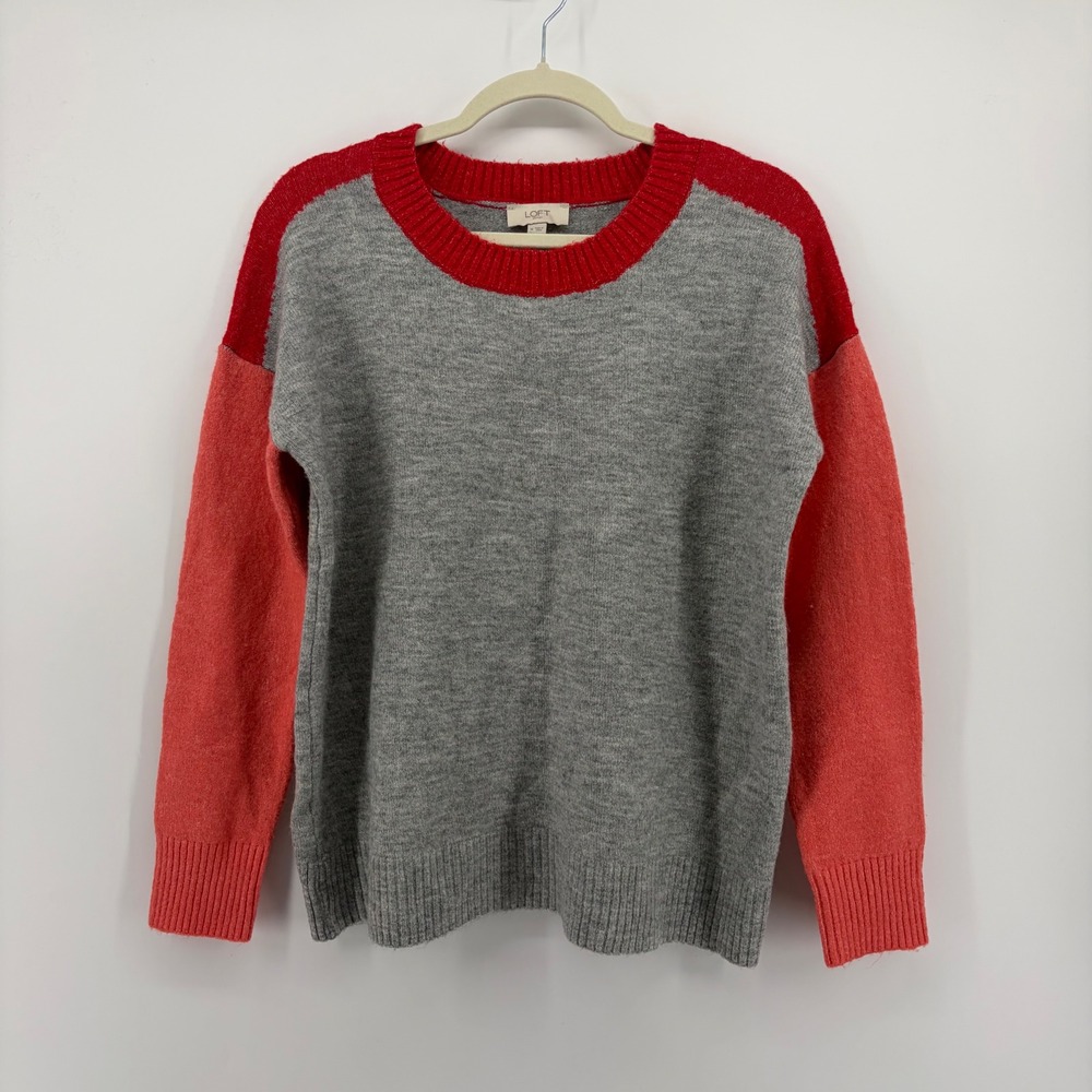 LOFT Womens Medium Gray Red Colorblock Crewneck Drop Shoulder Knit Sweater